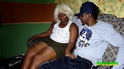 Mama deborah da república do benin minha esposa vizinha