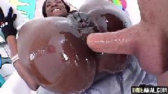 Verdadeira anal a bunda de ana foestá de volta para mais