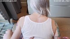 Irmã adotiva em leggings quer sexo