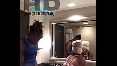 Handsomedevan não podia pagar seu barbeiro então ele o fez foder sua esposa