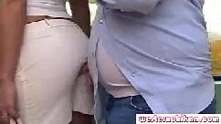 A melhor cena bus groping mulher de negócios incrível brinca com groper