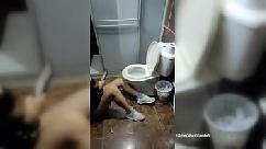 Ele me pega quando eu brigo com meu namorado