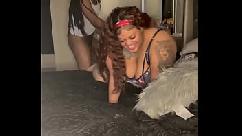 Assista ele explodir meu pescoço