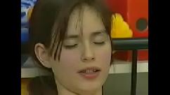 Teste do sofá com garota inocente de 18