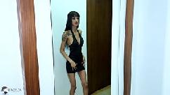 Magrinha gostosa do caralho fode com vários em uma orgia maravilhosa e sai com o cuzinho totalmente dilapidado