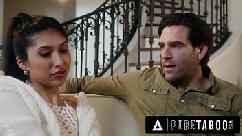 Garota gostosa do caralho decidiu agradar seu maridão e ele acabou recebendo um anal fenomenal